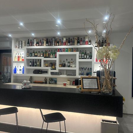 Hotel La Pergola بيلاريا-إيجيا مارينا المظهر الخارجي الصورة