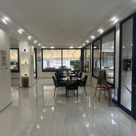 Hotel La Pergola بيلاريا-إيجيا مارينا المظهر الخارجي الصورة