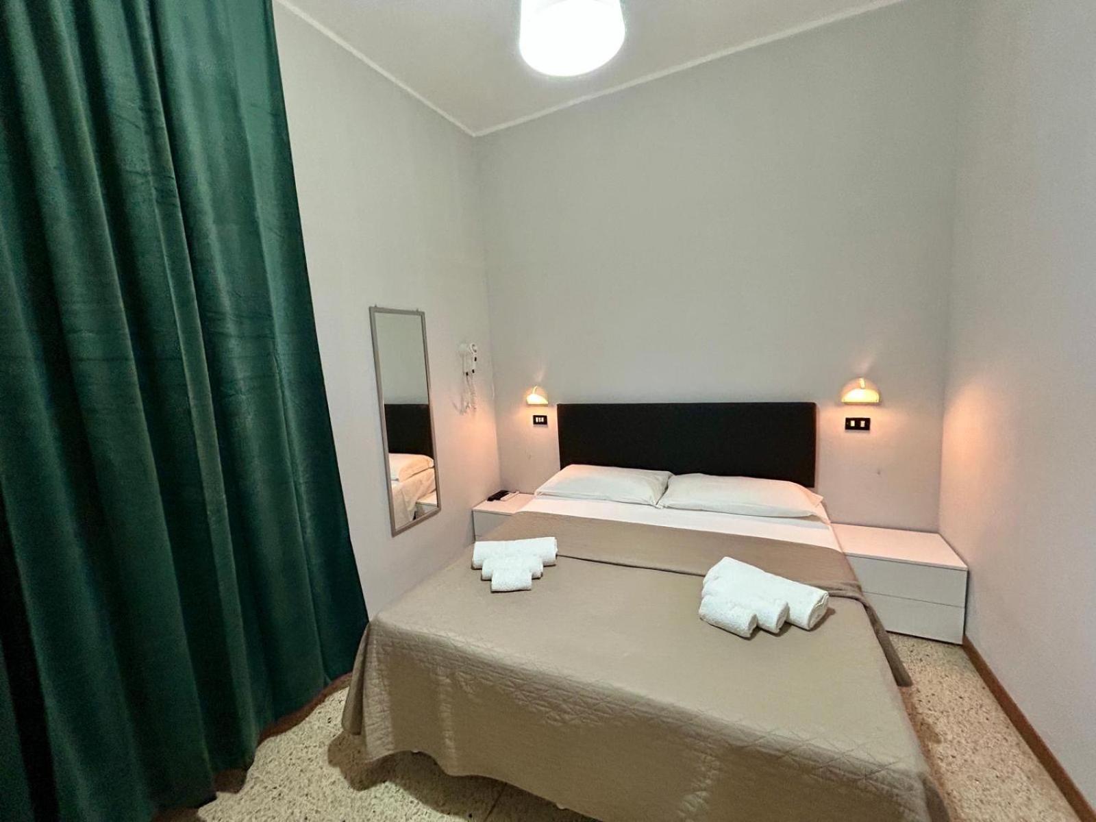 Hotel La Pergola بيلاريا-إيجيا مارينا المظهر الخارجي الصورة