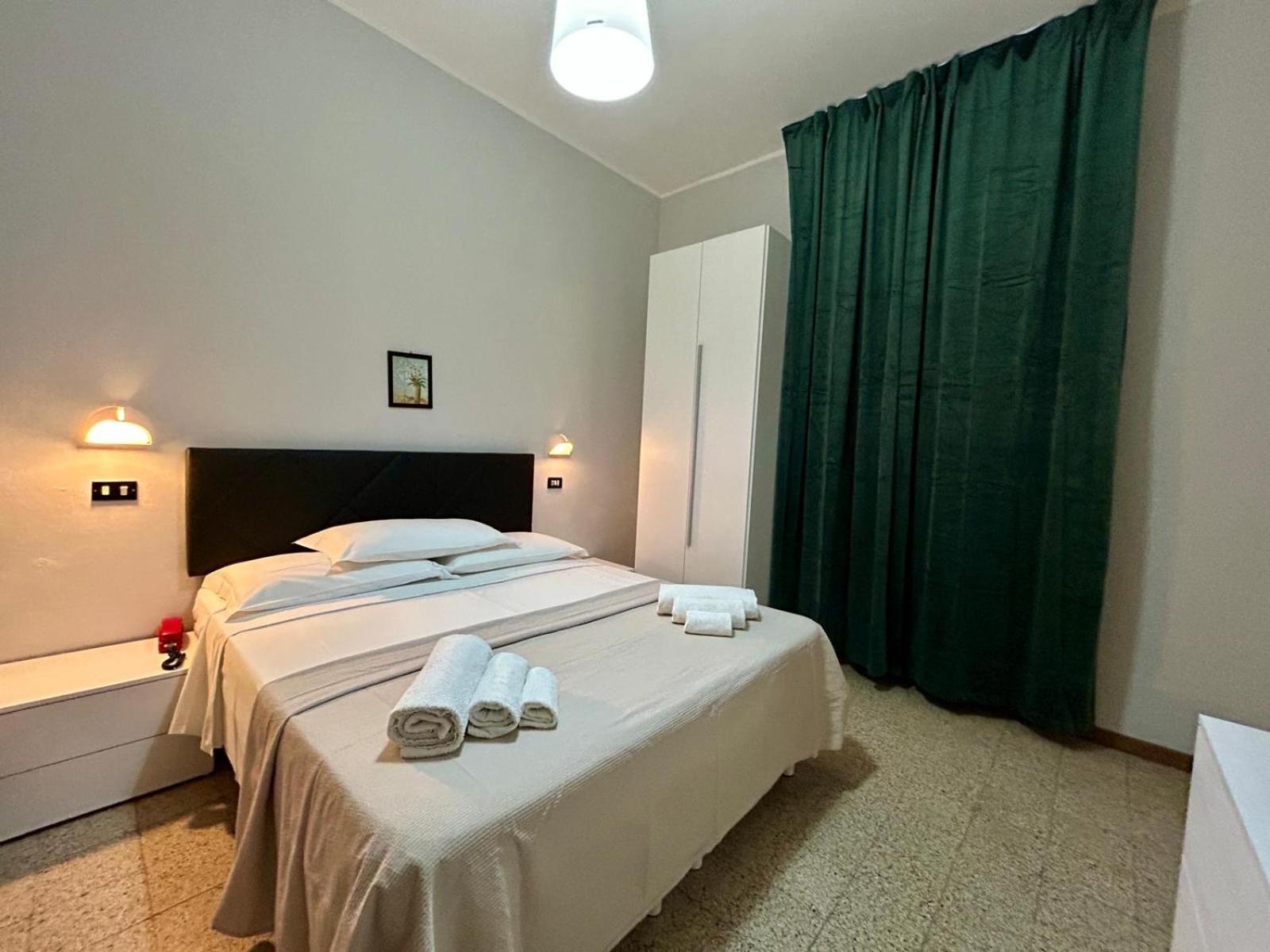 Hotel La Pergola بيلاريا-إيجيا مارينا المظهر الخارجي الصورة